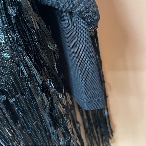 Le Superbe Size 6 NWT Stunning Volcanic Glass Fringed top, lined, back zipper - Picture 6 of 15